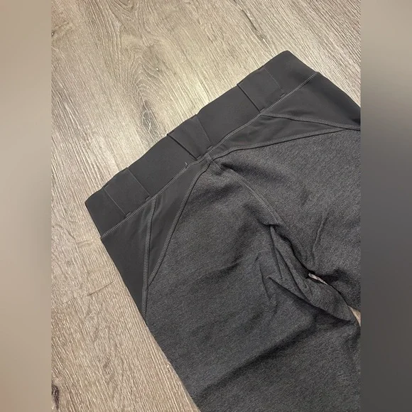 Like new! 5.11 women’s raven range legging tight - Picture 9 of 11
